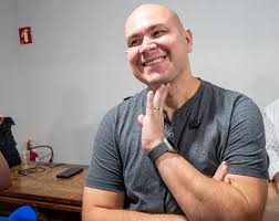 Abílio Brunini nega Francyanne na Semob e afirma que anúncio do novo secretário será feito com calma