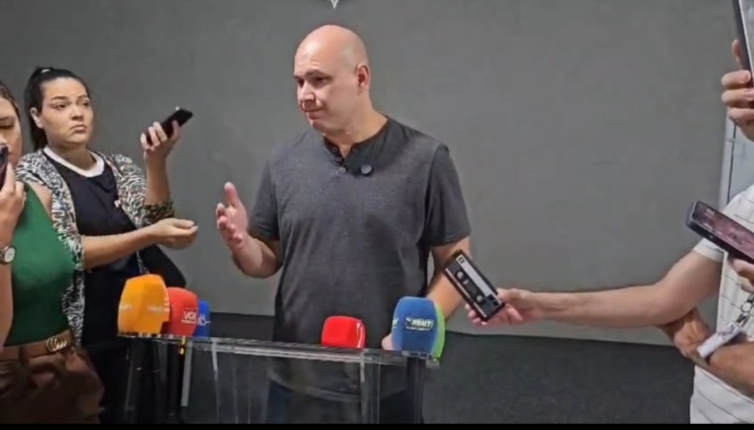 Abílio Brunini prevê déficit de R$ 300 milhões e anuncia medidas para conter crise na saúde
