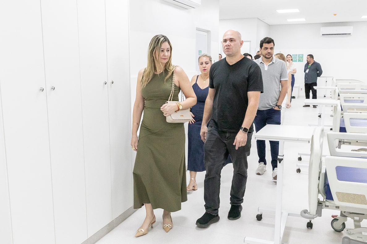 Abílio Brunini realiza última vistoria no Centro Médico Infantil antes da inauguração