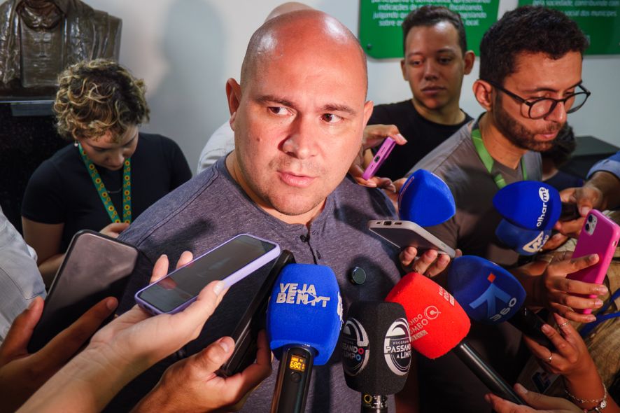 Abílio busca novos recursos em Brasília para educação, saúde e infraestrutura