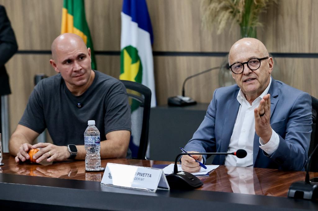 Abilio diz que torce por reeleição de Pivetta e descarta Samantha Iris como vice