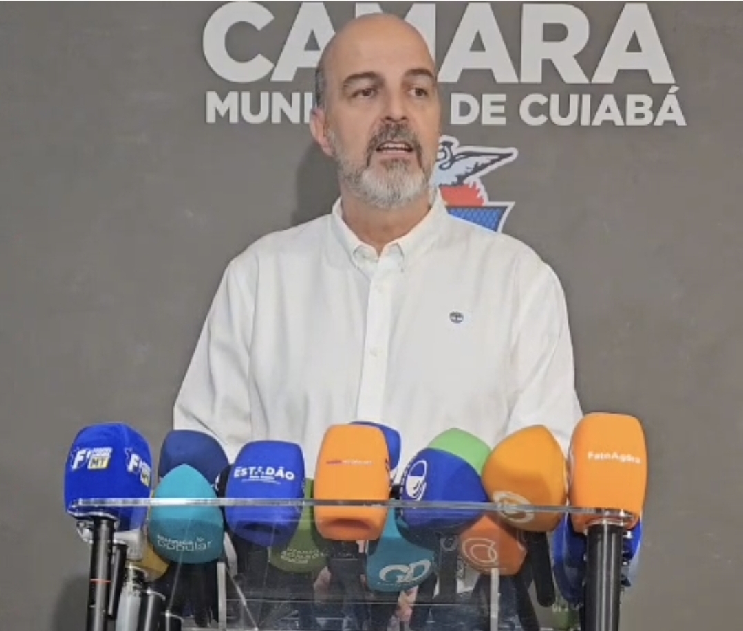 Amauri deixa Educação para campanha de Alan Porto e pode voltar após eleições