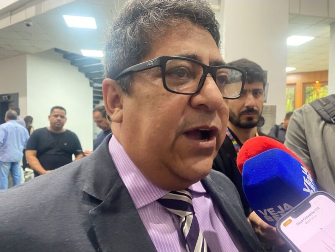 Ananias confirma candidatura de Paula Calil à reeleição