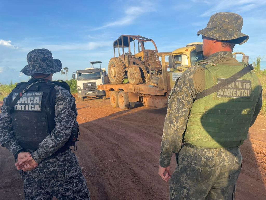 Batalhão Ambiental da PM apreende equipamentos após denúncia de crime em zona rural de Colniza