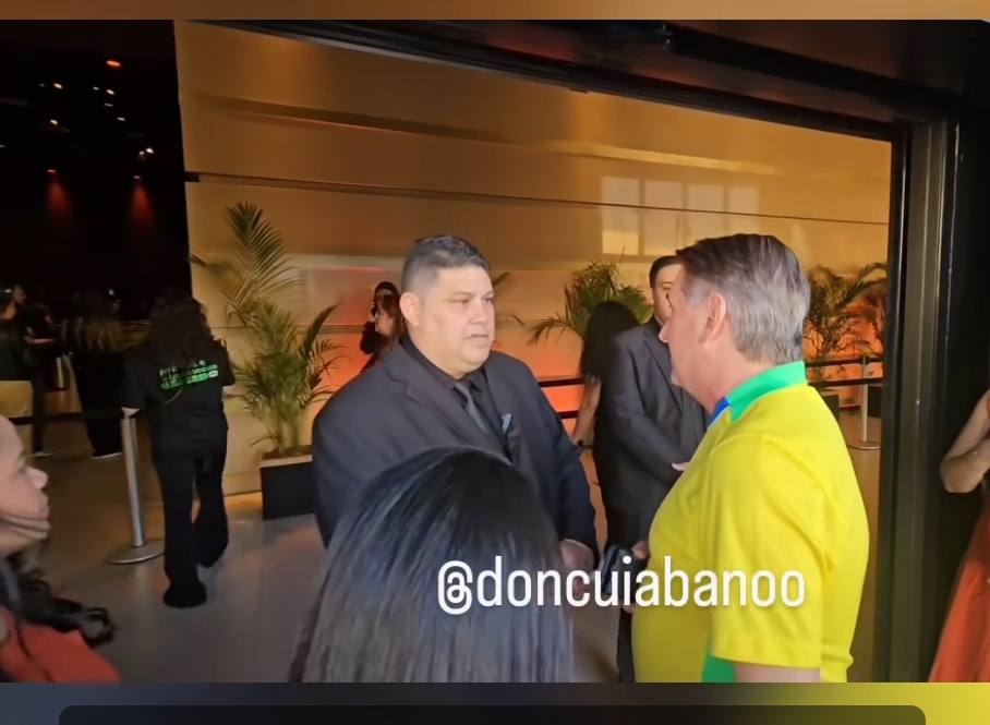 "‘Bolsonaro da Shopee’ é barrado em evento do Itaú com presença de Tarcísio e Mauro Mendes