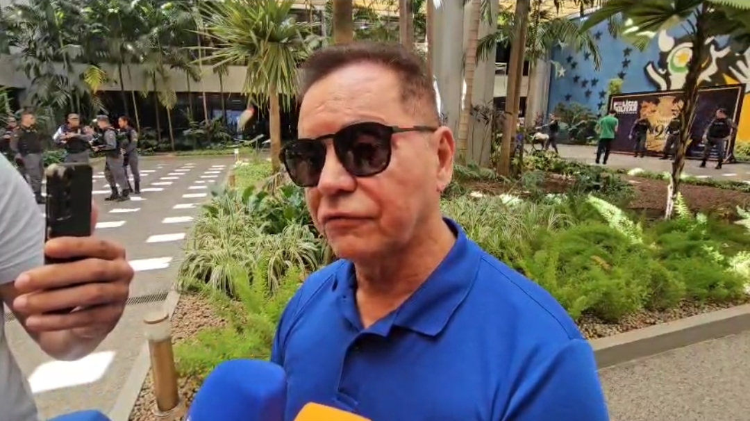 Botelho compara Trump a Hitler e critica apoio de brasileiros ao presidente dos EUA