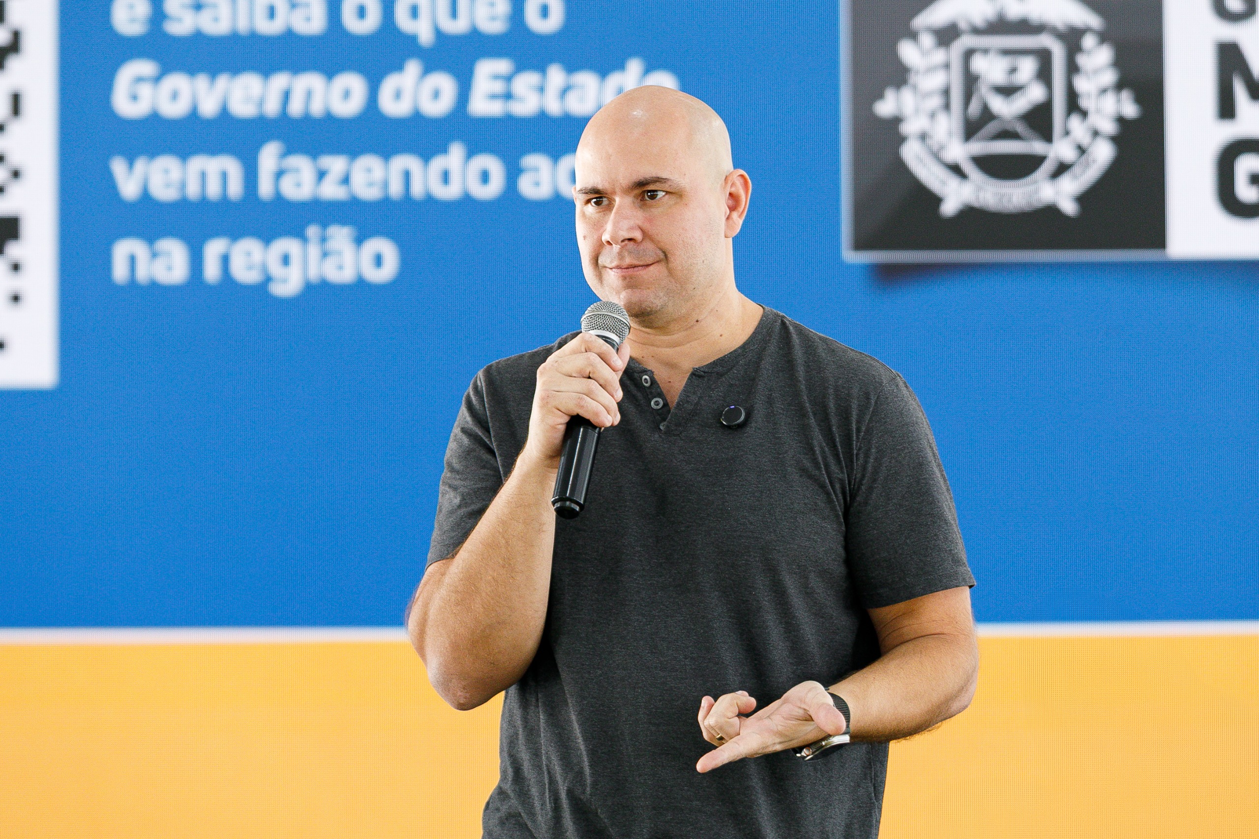 Abílio ironiza evento de Jayme: “Só faltaram Riva e Silval”