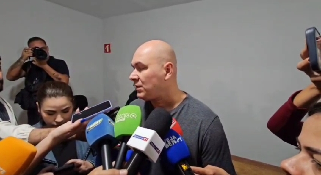 Contratações urgentes: Abílio diz que projeto não afeta concursos e prevê 4 mil vagas em Cuiabá