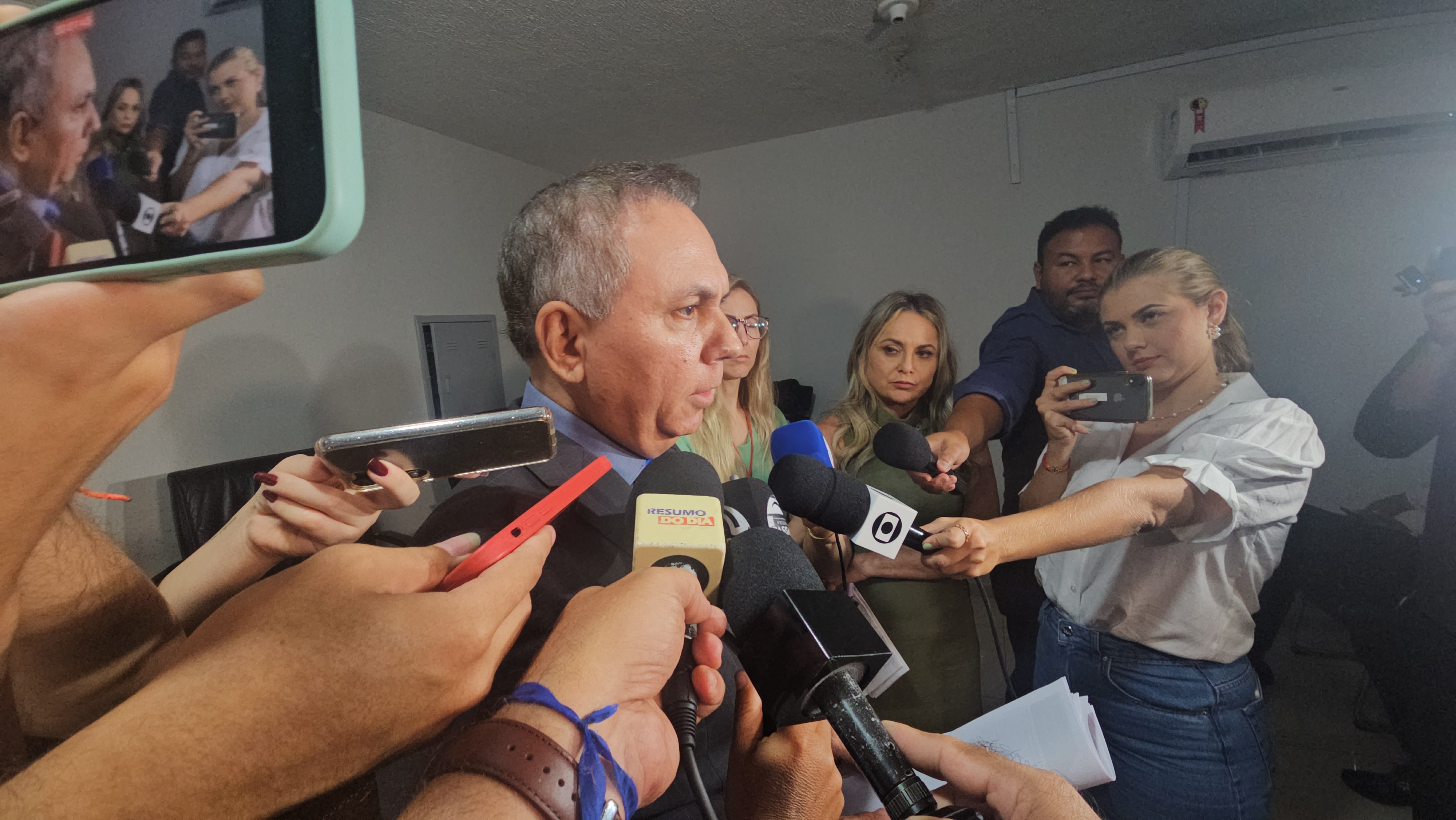 Dilemário rebate críticas de Maysa e nega isolamento na Câmara