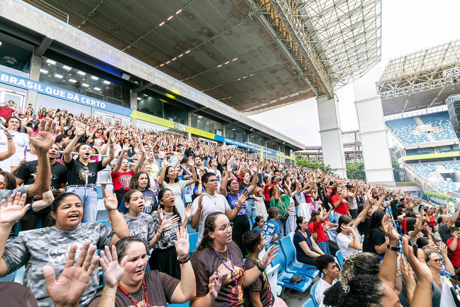 Fé, caravanas e participação regional movimentam a economia durante o Carnaval