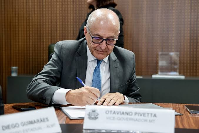 Gripe aviária em MT: governo decreta emergência por 90 dias