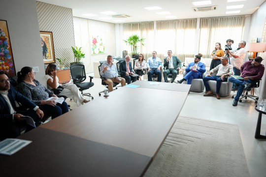 Guilherme Maluf articula liberação de emendas para instituições que atendem idosos