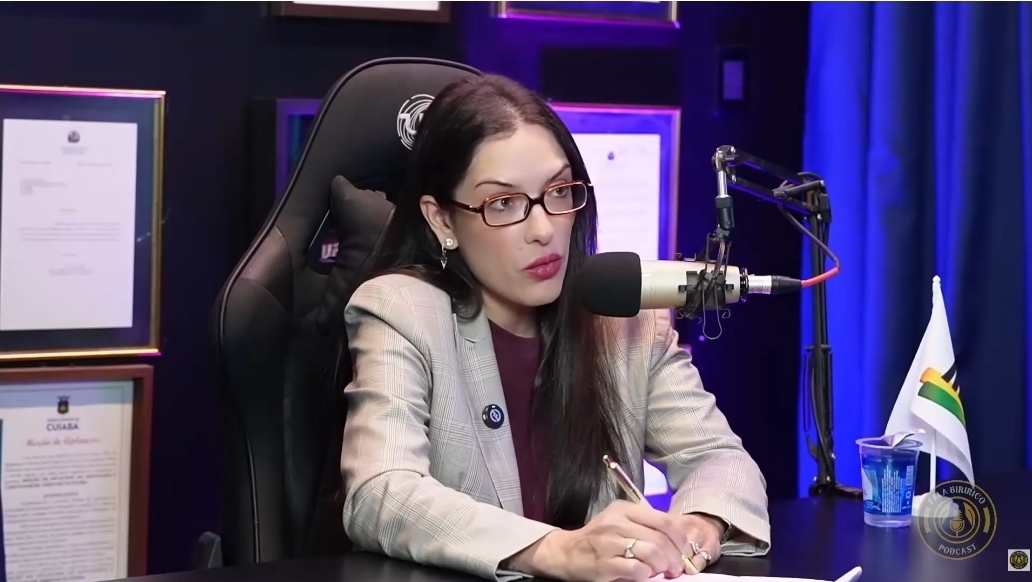 Janaina defende fim do voto secreto na ALMT: "Cada deputado deve assumir como vota"
