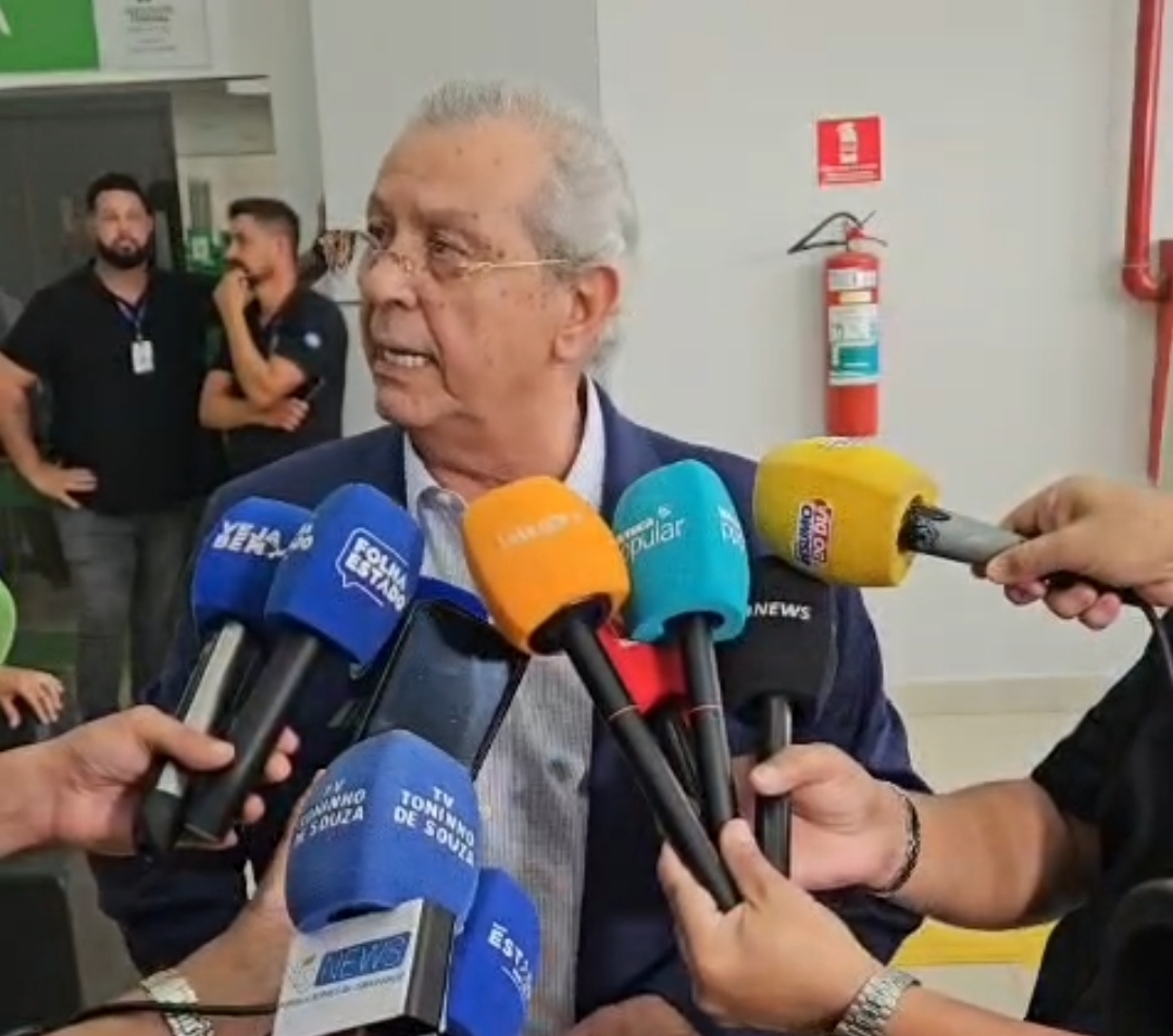 Jayme Campos se emociona e endurece discurso: “Só Deus e meu pai me fariam desistir”