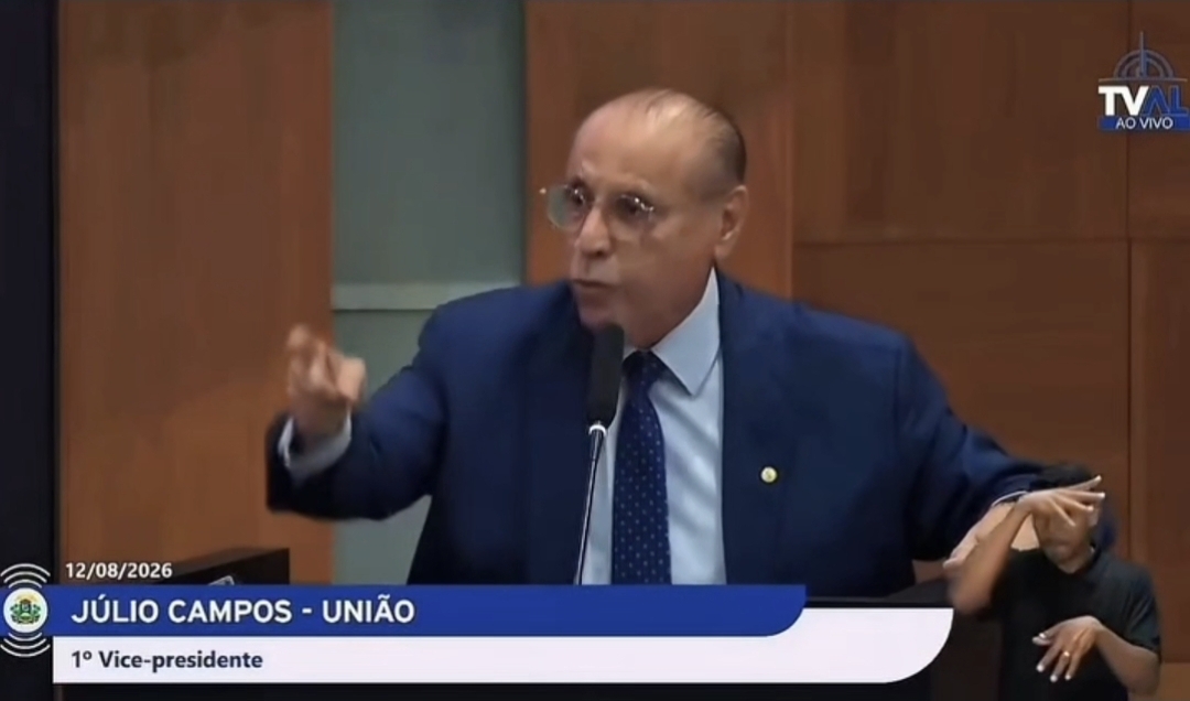 Júlio Campos desmente boatos e confirma candidatura à reeleição na ALMT