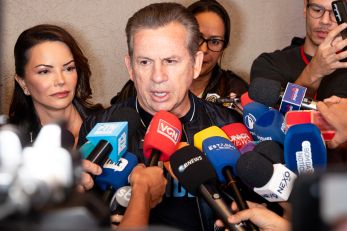 Mauro chama vaias de “imbecilidade” e diz que federação decidirá candidatura própria