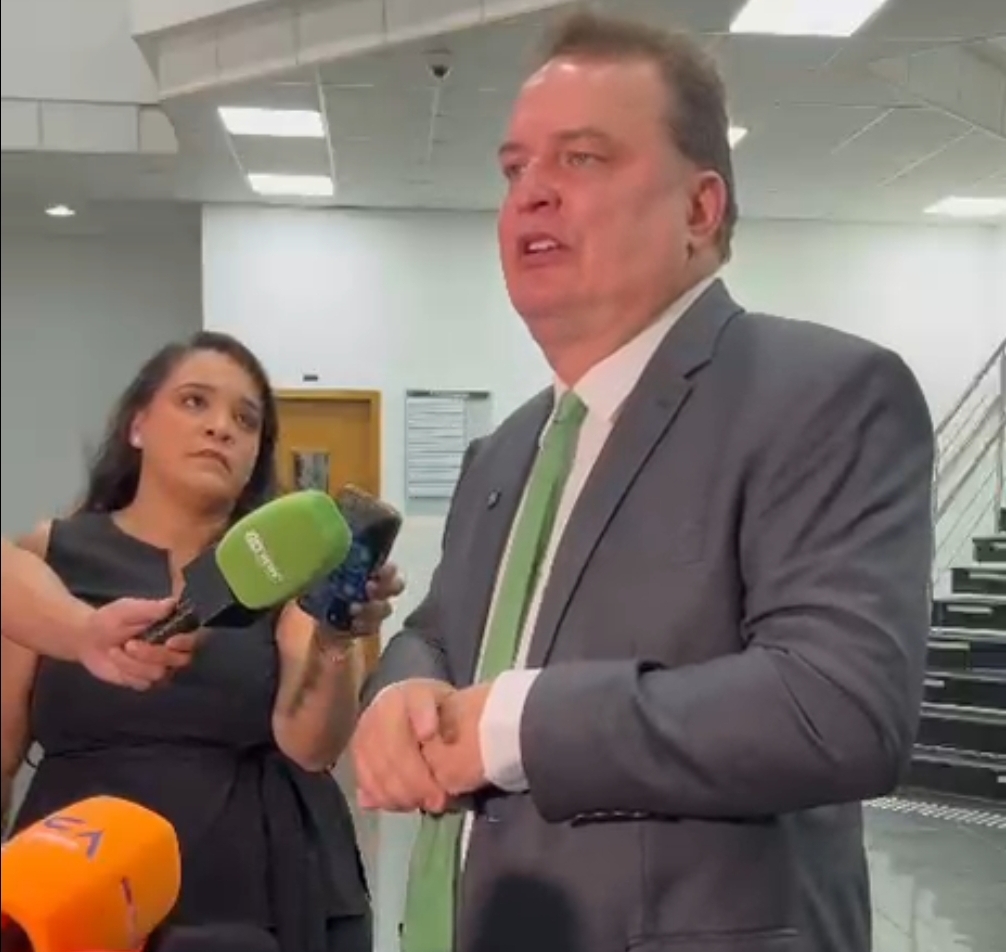 Max critica articulações externas na Câmara e diz foco é reeleição de deputado