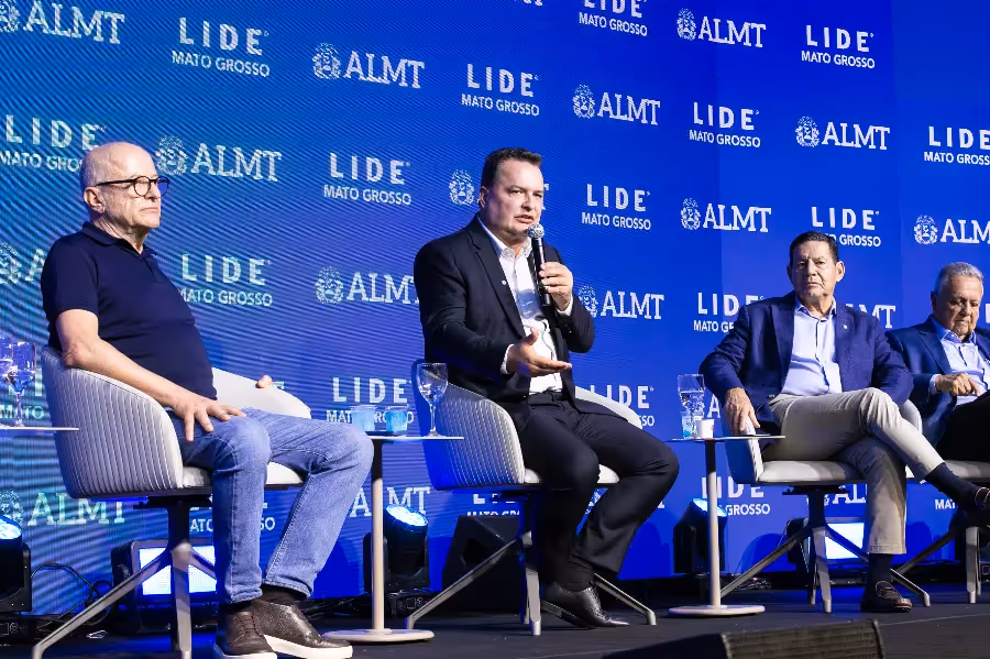 Max destaca protagonismo em políticas públicas e desenvolvimento durante fórum do LIDE em Cuiabá