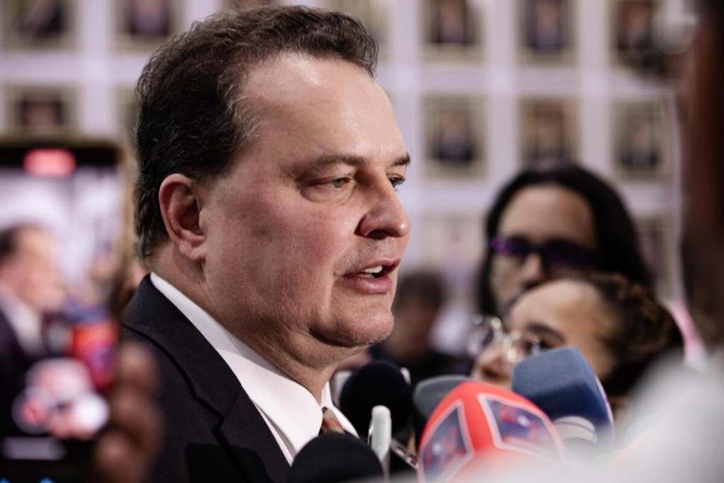 Max Russi defende cumprimento de decisão judicial em caso Bolsonaro