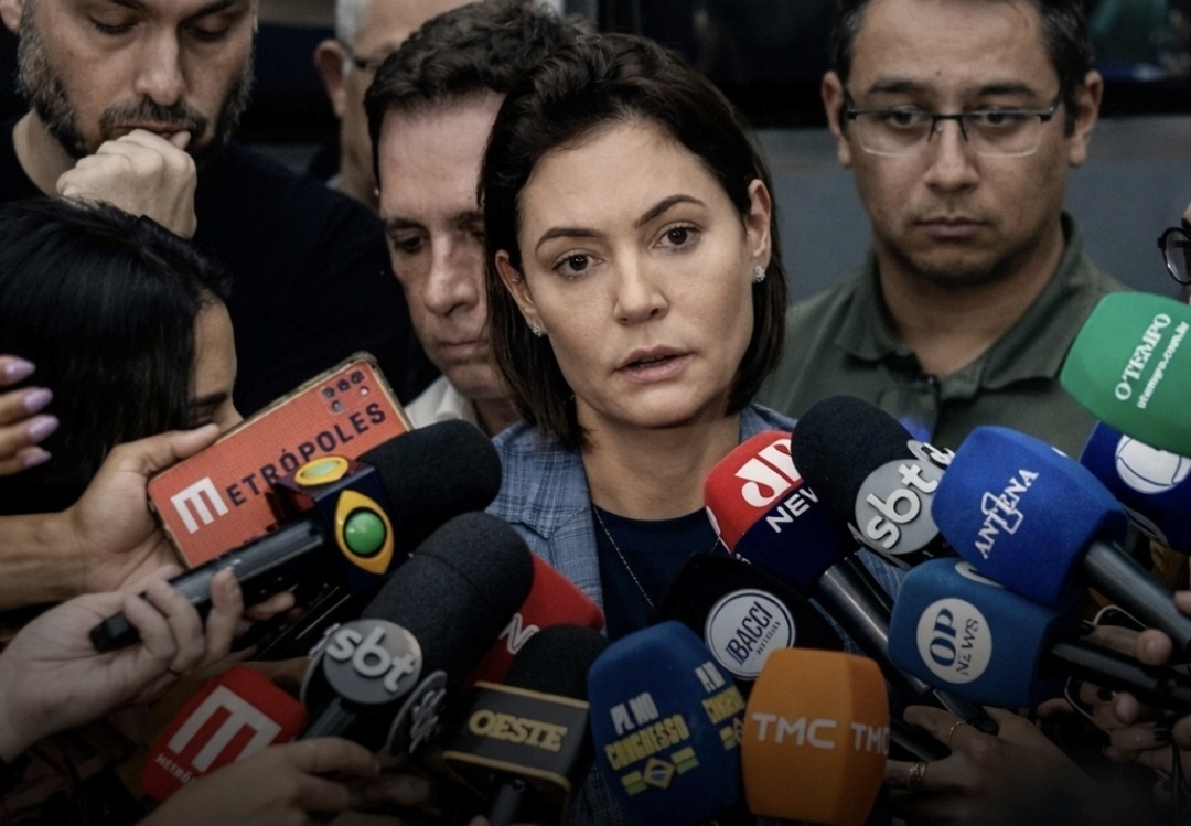 Michelle compartilha vídeo que acusa jornalistas e profissionais relatam ameaças