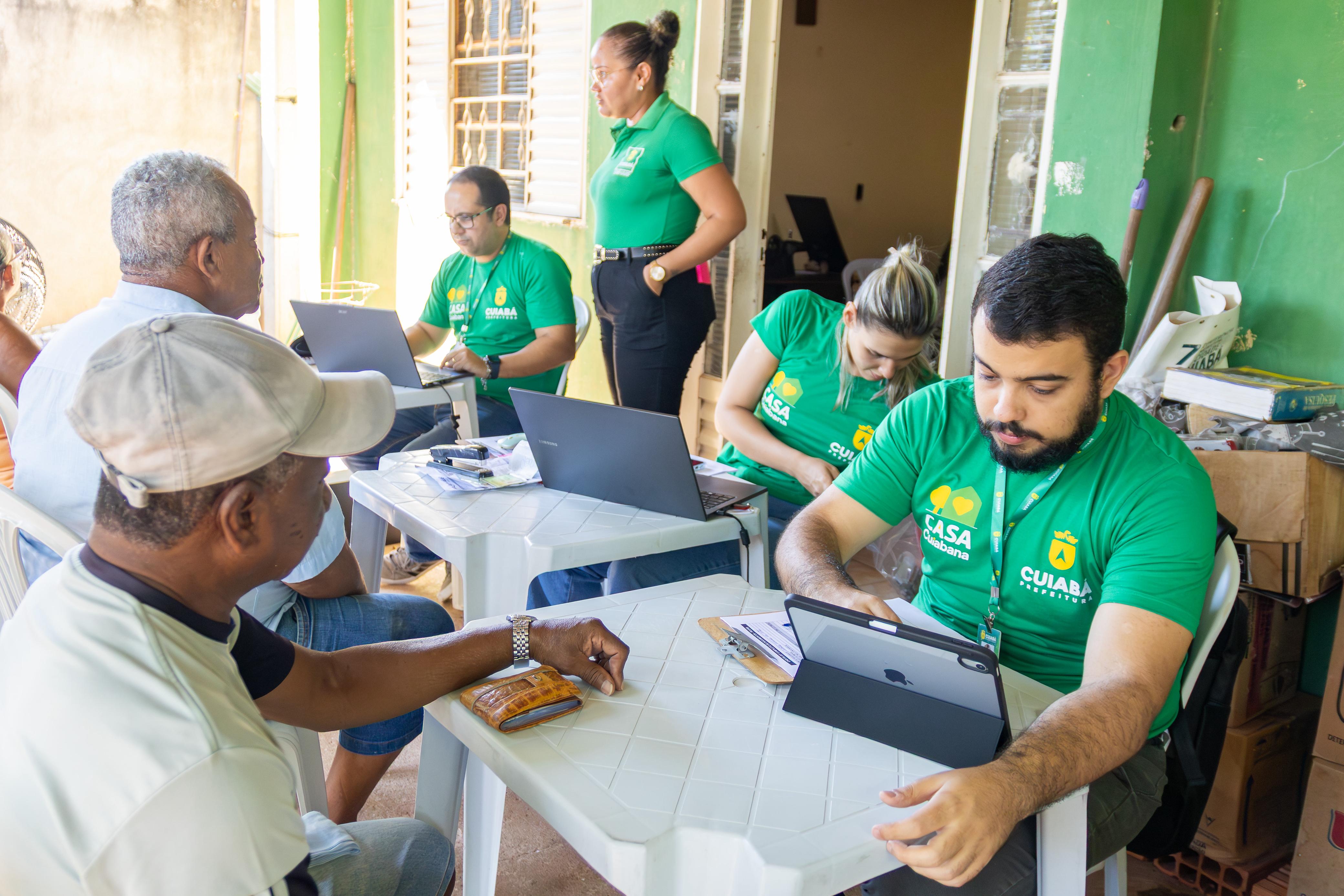 Mutirão de regularização fundiária segue até quarta no Doutor Fábio Leite II