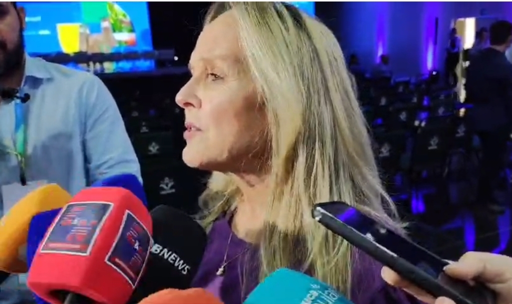 Natasha diz que prisão de Bolsonaro não deve ser “celebrada” e evita alinhamento com Jayme