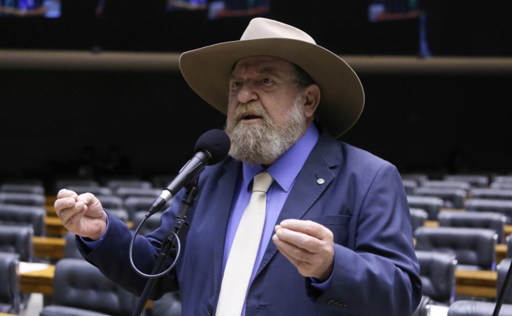 Nelson Barbudo critica brigas internas e diz que direita pode repetir derrota