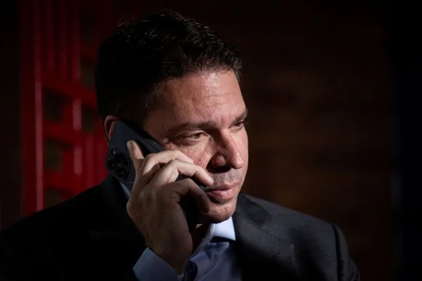 Ramagem pode obter green card nos EUA seguindo caminho de Eduardo Bolsonaro