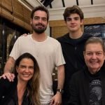 18 anos! Filho caçula de Faustão ganha homenagem do irmão e da mãe em aniversário 18 anos! Filho caçula de Faustão ganha homenagem do irmão e da mãe em aniversário