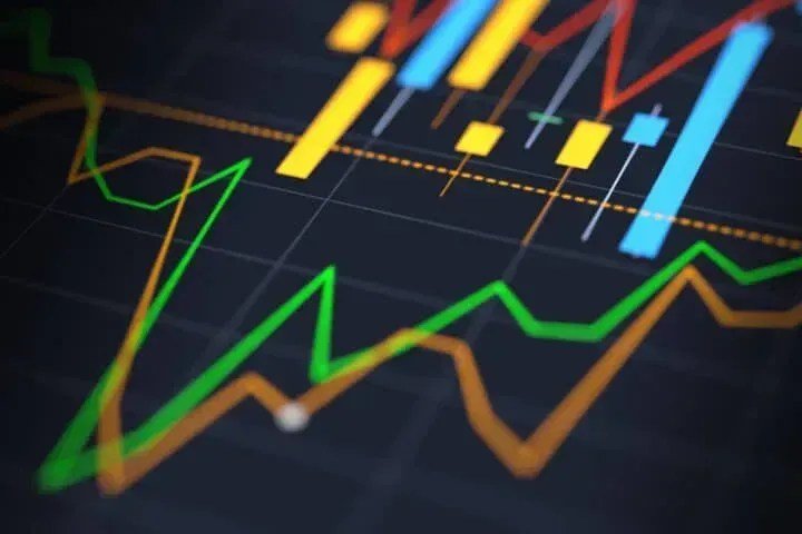 Santander reduz projeção de crescimento para 2027 e prevê desaceleração econômica