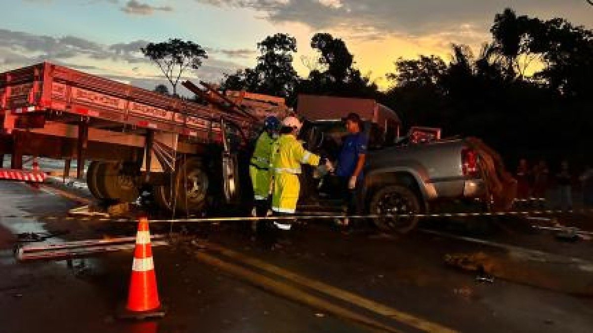 Casal de empresários morre em colisão entre caminhonete e caminhão na BR-163 em Sorriso