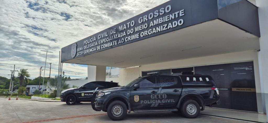 Polícia Civil deflagra operação contra advogados acusados de falsificar decisão judicial para transferir líder de facção