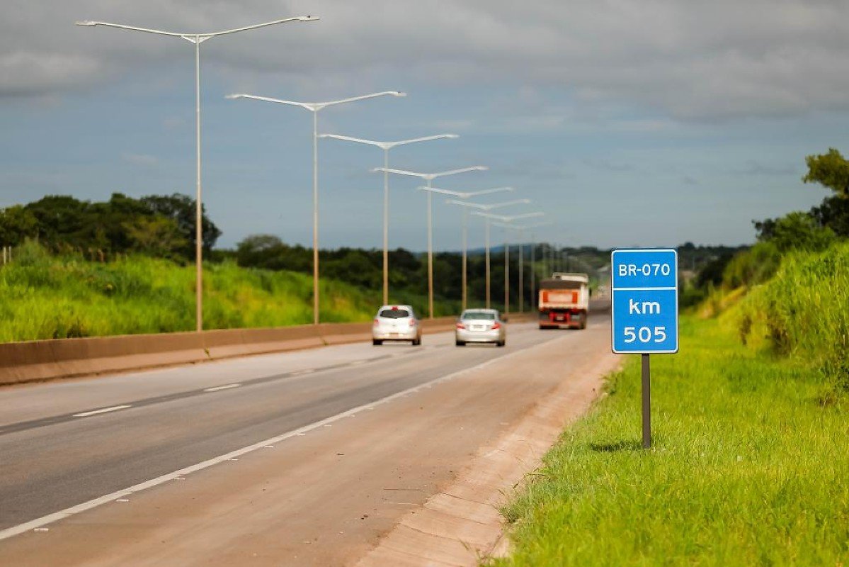 Monitoramento da Rodovia dos Imigrantes registra mais de 10 mil infrações por falta de cinto de segurança