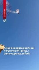 Avião de pequeno porte cai e pega fogo na Grande BH
