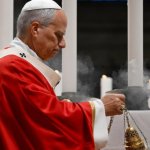 Tumor no pulmão do Papa Leão XIV foi descoberto por acaso, diz cirurgião