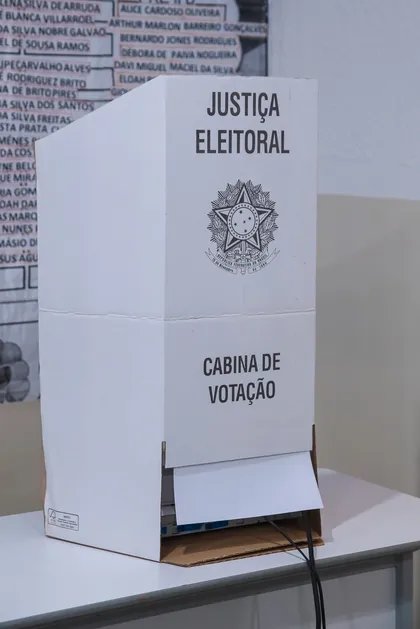 Plebiscito aconteceu no último domingo (25), junto com o segundo turno das eleições presidenciais.