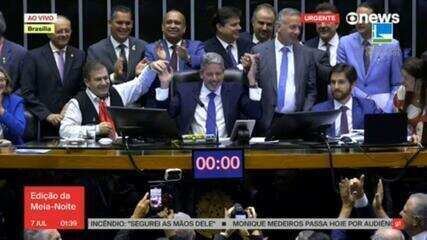 Reforma tributária é aprovada em segundo turno na Câmara