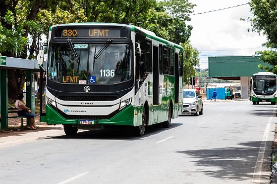 Ônibus