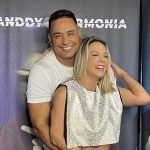 Carla Perez faz apelo após motorista de aplicativo ficar com figurinos de Xanddy Carla Perez faz apelo após motorista de aplicativo ficar com figurinos de Xanddy