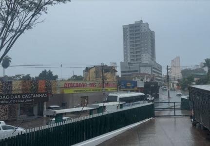 Chuva traz alívio do calor intenso em Mato Grosso e reduz temperaturas em Cuiabá