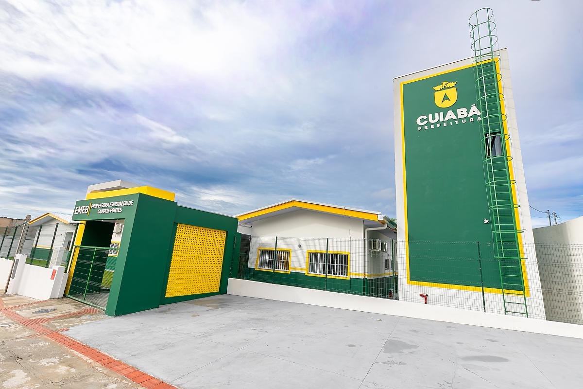Cuiabá investe em fibra óptica para revolucionar internet nas escolas municipais