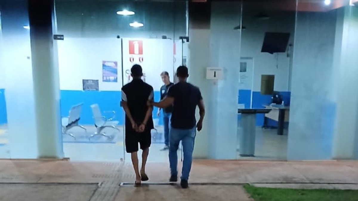 Motociclista denunciado por homicídio qualificado após matar pedestre em manobra arriscada em MT