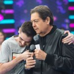 João Silva, filho de Faustão, fala da saúde do pai e previsão de alta: “3 anos nessa batalha” João Silva, filho de Faustão, fala da saúde do pai e previsão de alta: “3 anos nessa batalha”
