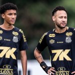 Antes de briga em treino, Neymar fez promessa a Robinho Jr.: “Cuidarei de você” Antes de briga em treino, Neymar fez promessa a Robinho Jr.: “Cuidarei de você”