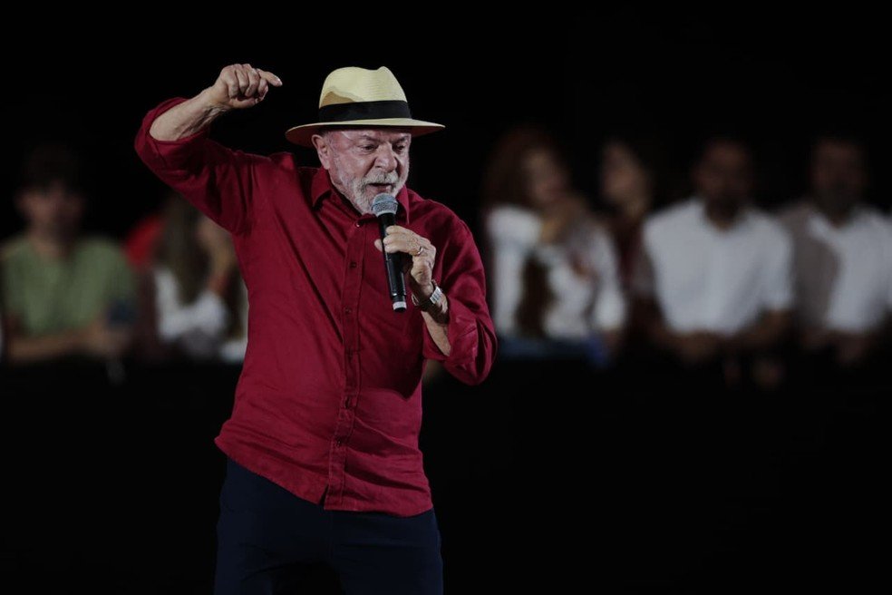 Lula reafirma compromisso democrático e descarta retorno da extrema-direita ao governo