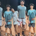Danni Suzuki compartilha foto jogando tênis com o ex-marido e o filho Danni Suzuki compartilha foto jogando tênis com o ex-marido e o filho