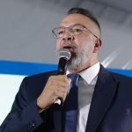 “Prefeito tira barricada” ganha visibilidade no RJ e aparece em pesquisa para governo do estado