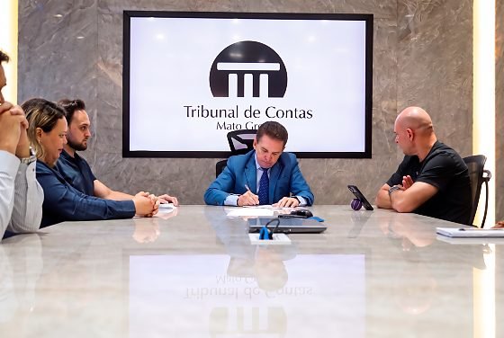 Prefeitura resolve pagamento de R$ 1,5 milhão a 105 trabalhadores com mediação do TCE