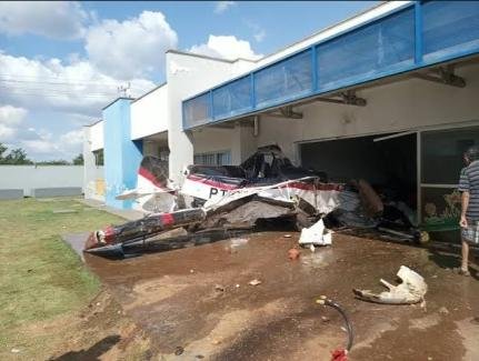 Avião Agrícola Cai Sobre Creche em Campo Verde; 180 Crianças Estão Seguras