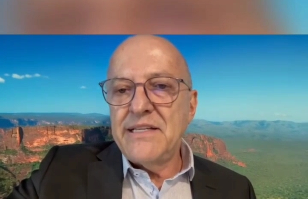 Otaviano Pivetta decisão de Moraes e cobra reação do Senado após prisão domiciliar de Bolsonaro